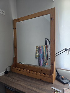 Make-up peegel