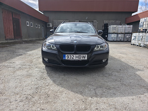BMW 318d (2 foto / 5)