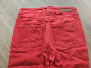 Tommy Hilfiger teksad, suurus 25/32 (4 foto / 4)