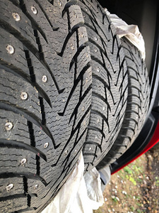 Rehvid Uued 195/65 R15 (4 foto / 5)