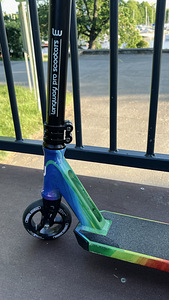 Трюковой самокат Longway Metro Pro Scooter (2 фото из 4)
