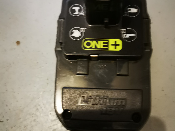 Ryobi One+ 1.3ah aku