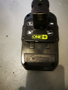 Ryobi One+ 1.3ah aku (1 foto / 3)