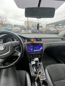 Skoda superb (2 foto / 5)
