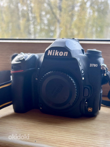Nikon D780