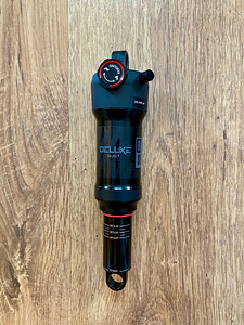 Rockshox deluxe select 210x55 (1 foto / 3)