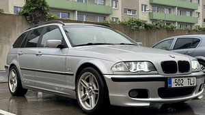 BMW 330XD (9 foto / 10)