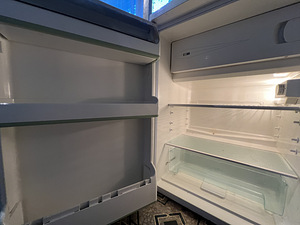 Väike külmkapp (5 foto / 6)