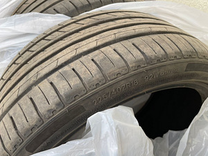 JINYU GALLAPRO YU63 225/40/18 + 255/35/18 (3 foto / 5)