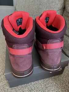 Laste Ecco talvesaapad+Crocs lörtsisaapad 35suurused (3 foto / 6)