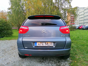 Citroen C4 Picasso 1,6 HDI 2008 (7 foto / 15)