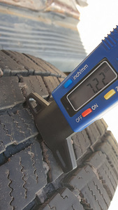 Шины 225/70 R15C (2 фото из 5)
