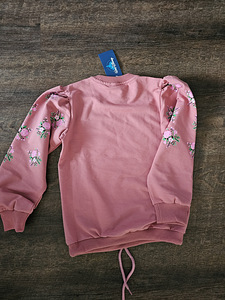 Спортивный костюм (3 фото из 10)