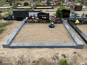 Hauakivi ja hauapiir (1 foto / 8)