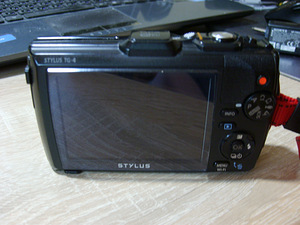 Olympus Stylus TOUGH TG-4 2016 (3 foto / 3)