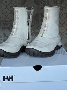 Женские зимние сапоги Helly Hansen 37