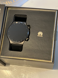 Huawei Watch GT 2 Pro + karp ja laadija (2 foto / 2)