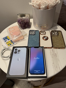Продается iPhone 13 Pro 128 GB (2 фото из 3)