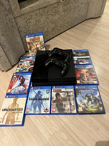 Продаю PS4, 2 пульта и 9 игр. (1 фото из 1)
