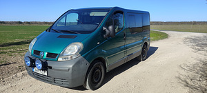 Renault Trafic (2 фото из 12)