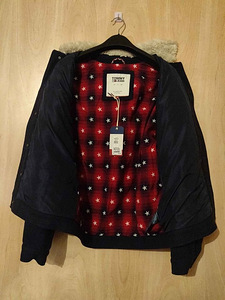 Uus! Tommy Jeans jope. Suurus XS (6 foto / 7)