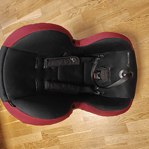 Turvatool Maxi-Cosi 9-18kg (1 foto / 3)