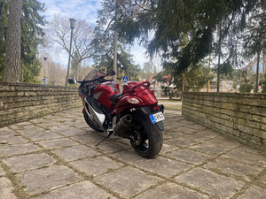 Suzuki Hayabusa 1300 (3 foto / 10)