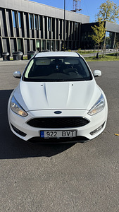Ford Focus 2017 (1 фото из 6)