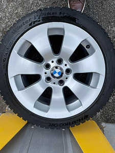 BMW 17" Style 158 + Hankook Winter iPeak naastud 225/45R17 (2 foto / 6)