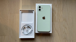 Apple iPhone 12 128GB зелёный (1 фото из 8)