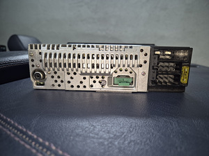 MB CD Radio (3 foto / 5)