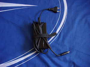 Dell DA130PE1/LA130pm121/ PA-2E/ IBM adapter (3 foto / 5)