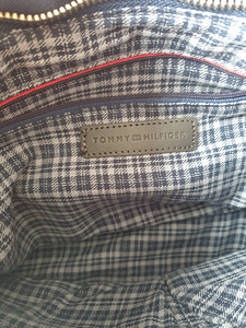 Сумка Tommy Hilfiger (9 фото из 10)