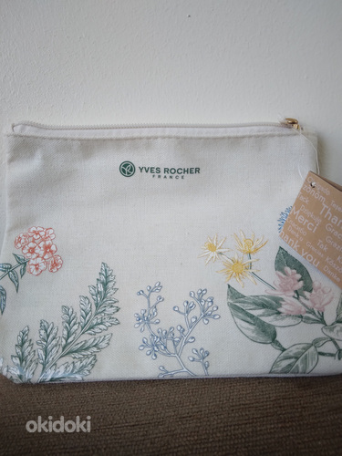 Косметичка YVES ROCHER