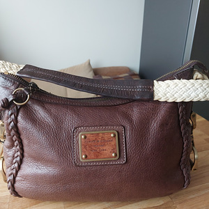 Kott Tommy Hilfiger (1 foto / 10)