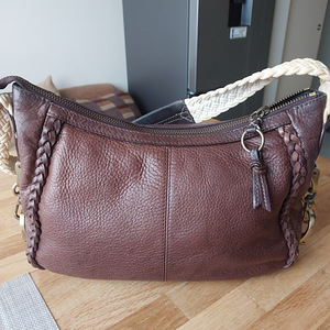 Kott Tommy Hilfiger (4 foto / 10)
