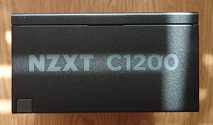 1200W NZXT C1200 80+ Gold ATX v3.1 täismodulaarne toiteplokk (5 foto / 9)