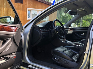 Audi A8 3.0TDI (6 foto / 10)