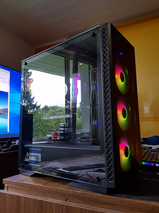 Rocket Gaming! i5-9600K@ 5GHz x6/16GB DDR4/GTX 1080/SSD (2 foto / 10)