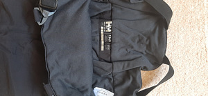 Helly Hansen püksid s. 134 cm (2 foto / 2)