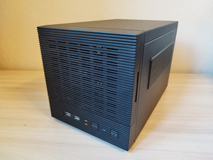 Mini-ITX NAS Korpuss - 4x HDD 3,5" bay, lukuga (1 foto / 6)