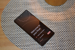 Google Pixel 6 5G 8/128GB Android Kinda Coral GA02920-GB (7 foto / 8)