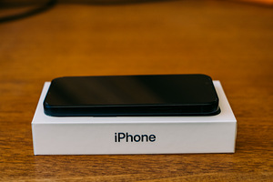 iPhone 13 Mini, Midnight Blue 256GB (4 foto / 8)