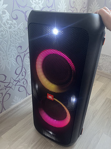 JBL PartyBox 300 (2 фото из 2)
