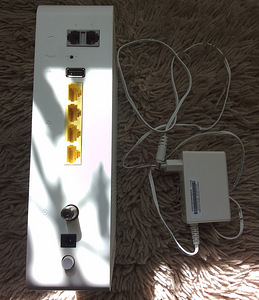 Modem/Ruuter ,Dual WiFi Technicolor CGA2121 (2 foto / 6)
