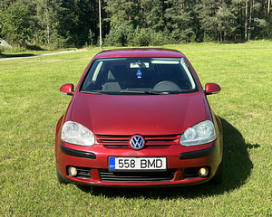 Volkswagen Golf 5 2.0tdi 103kw 2004 avtomat (5 foto / 10)