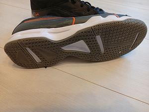Кроссовки Puma (4 фото из 5)