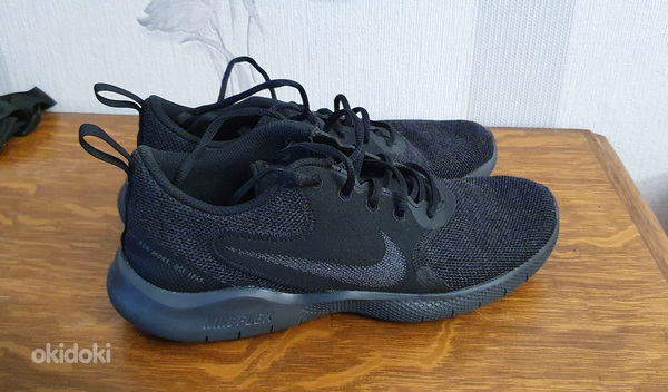 Tossud Nike, suurus 42