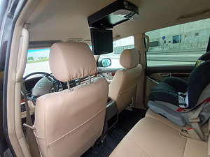 Toyota Land Cruiser 120 (6 foto / 6)