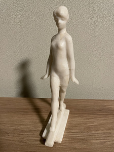 Statuett ,,Sportlanna'' terav plastik HI (1 foto / 9)